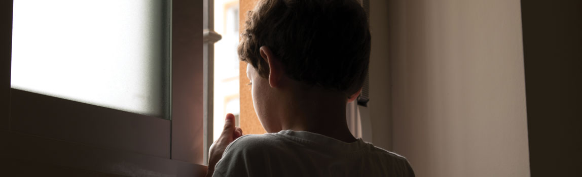 An undocumented albertan child unable to go to school