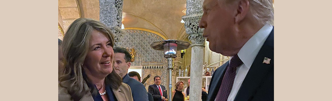Danielle Smith talking to Donald Trump